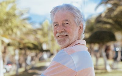 Dental implants vs Denture